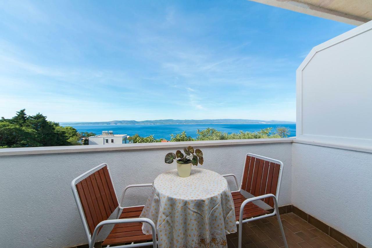 Apartmani Jurica i Ankica Brela Exterior foto